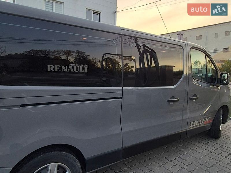 Минивэн Renault Trafic 2016 в Калуше фото 8 Минивэн Renault Trafic 2016 в Калуше