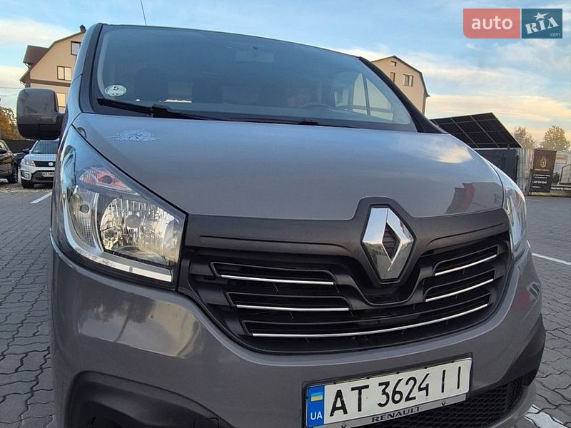 Минивэн Renault Trafic 2016 в Калуше фото Минивэн Renault Trafic 2016 в Калуше