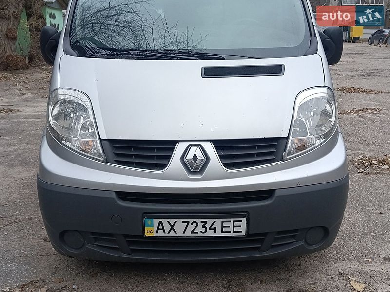 Мінівен Renault Trafic 2010 в Харкові
