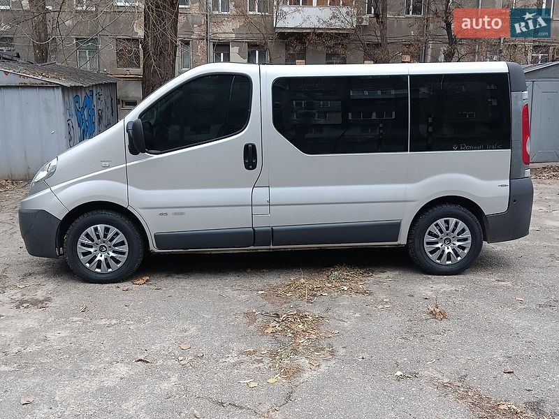 Мінівен Renault Trafic 2010 в Харкові