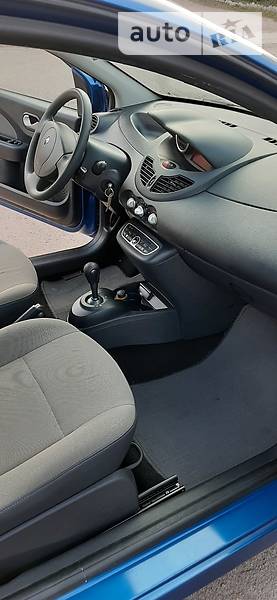 Купе Renault Twingo 2010 в Чернігові