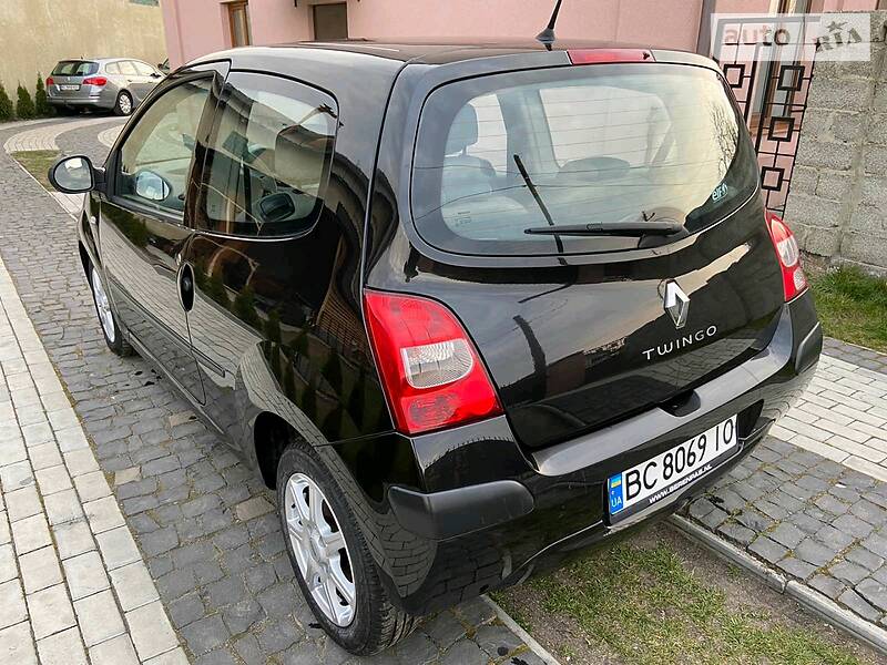 Хетчбек Renault Twingo 2008 в Стрию