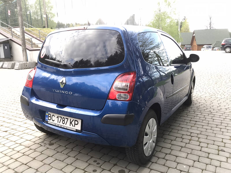 Хэтчбек Renault Twingo 2009 в Старом Самборе