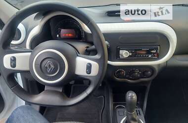 Хетчбек Renault Twingo 2017 в 