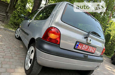 Хэтчбек Renault Twingo 2005 в 