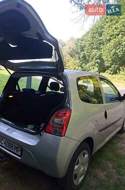 Хэтчбек Renault Twingo 2009 в Львове