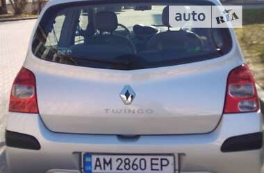 Хэтчбек Renault Twingo 2008 в Звягеле