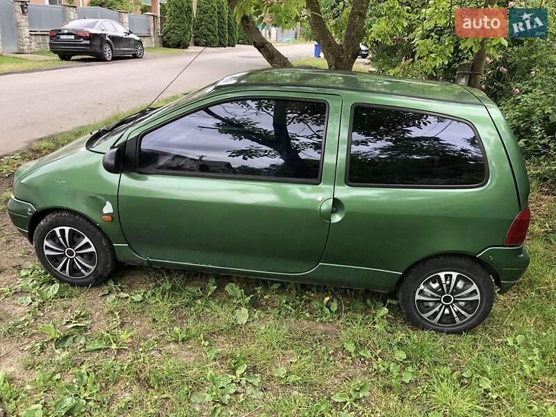 Хэтчбек Renault Twingo 1996 в Ужгороде