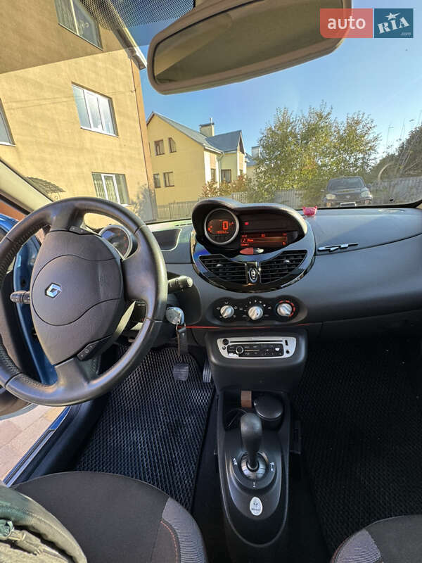 Хетчбек Renault Twingo 2012 в Перемишлянах