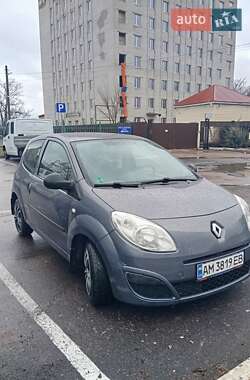 Хэтчбек Renault Twingo 2009 в Коростене