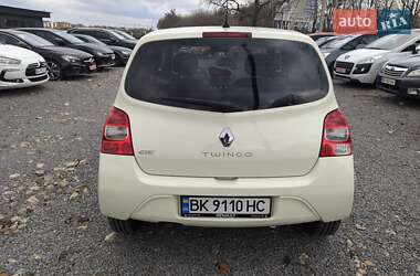 Хэтчбек Renault Twingo 2011 в Ровно