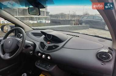 Хэтчбек Renault Twingo 2013 в Львове