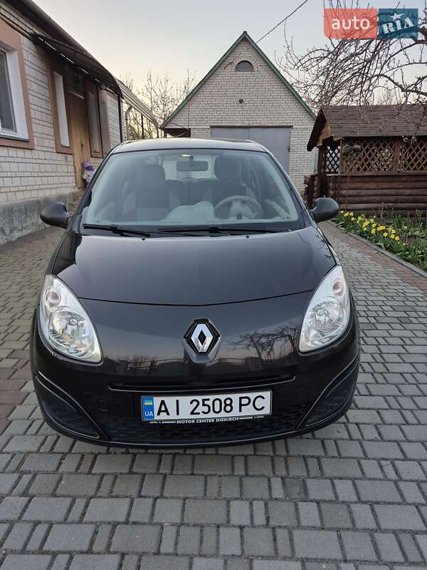 Хэтчбек Renault Twingo 2008 в Тараще