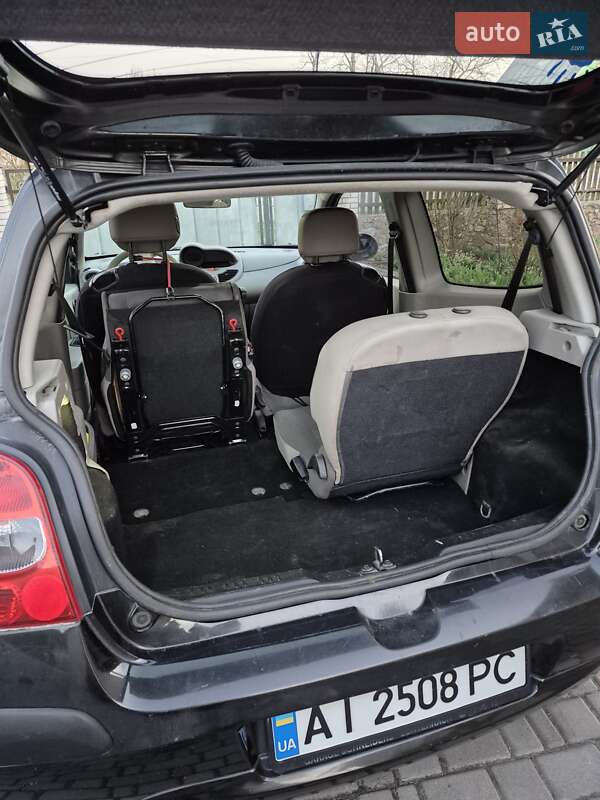 Хэтчбек Renault Twingo 2008 в Тараще