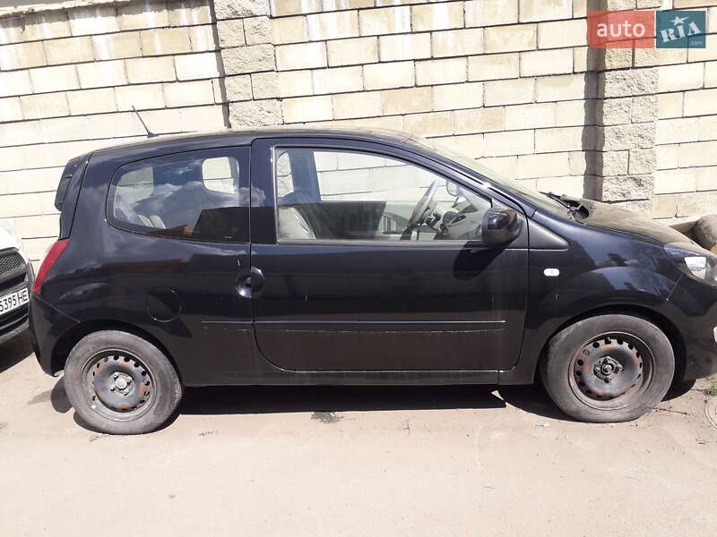 Хэтчбек Renault Twingo 2014 в Львове фото 3 Хэтчбек Renault Twingo 2014 в Львове
