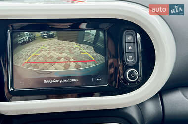 Хетчбек Renault Twingo 2021 в 