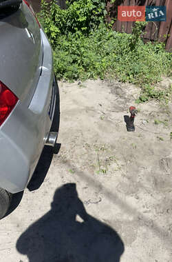 Хэтчбек Renault Twingo 2011 в 