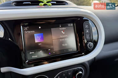 Хетчбек Renault Twingo 2021 в 