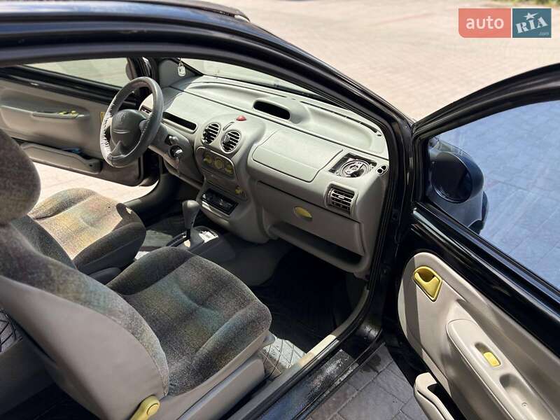 Хетчбек Renault Twingo 1998 в Тернополі