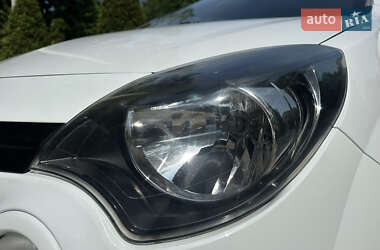 Хэтчбек Renault Twingo 2013 в 