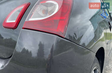 Хэтчбек Renault Twingo 2011 в 
