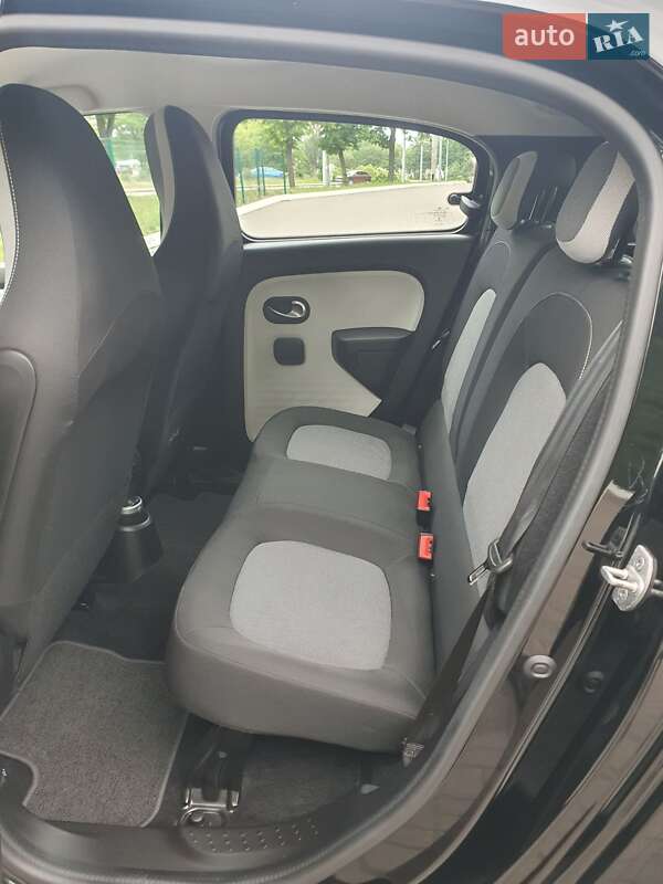 Хэтчбек Renault Twingo 2021 в Киеве