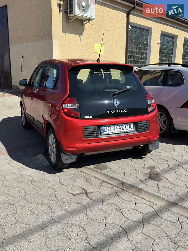 Хэтчбек Renault Twingo 2014 в Луцке