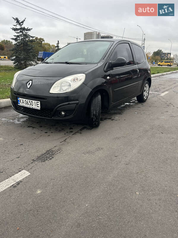Хетчбек Renault Twingo 2008 в Києві фото 3 Хетчбек Renault Twingo 2008 в Києві