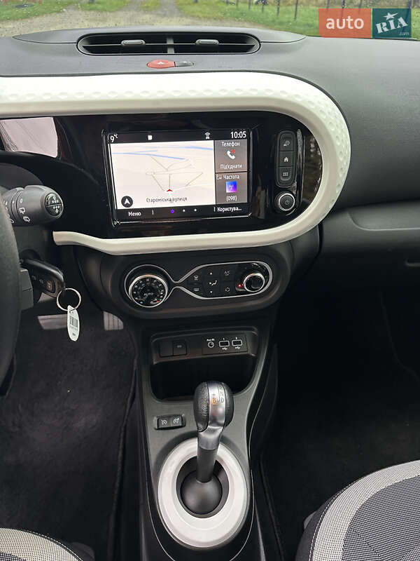 Хэтчбек Renault Twingo 2022 в Коломые фото 27 Хэтчбек Renault Twingo 2022 в Коломые