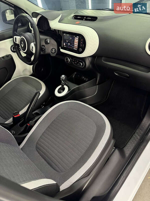 Хэтчбек Renault Twingo 2022 в Коломые фото 47 Хэтчбек Renault Twingo 2022 в Коломые