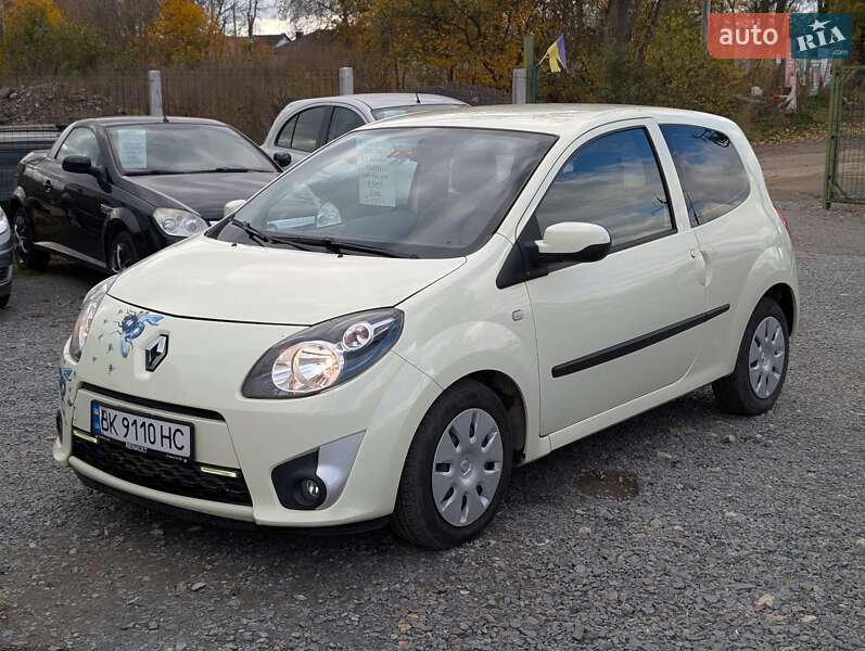 Хэтчбек Renault Twingo 2011 в Ровно