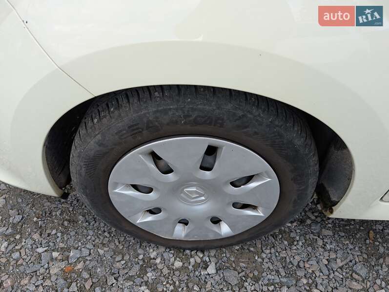 Хэтчбек Renault Twingo 2011 в Ровно