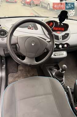 Хэтчбек Renault Twingo 2012 в Львове