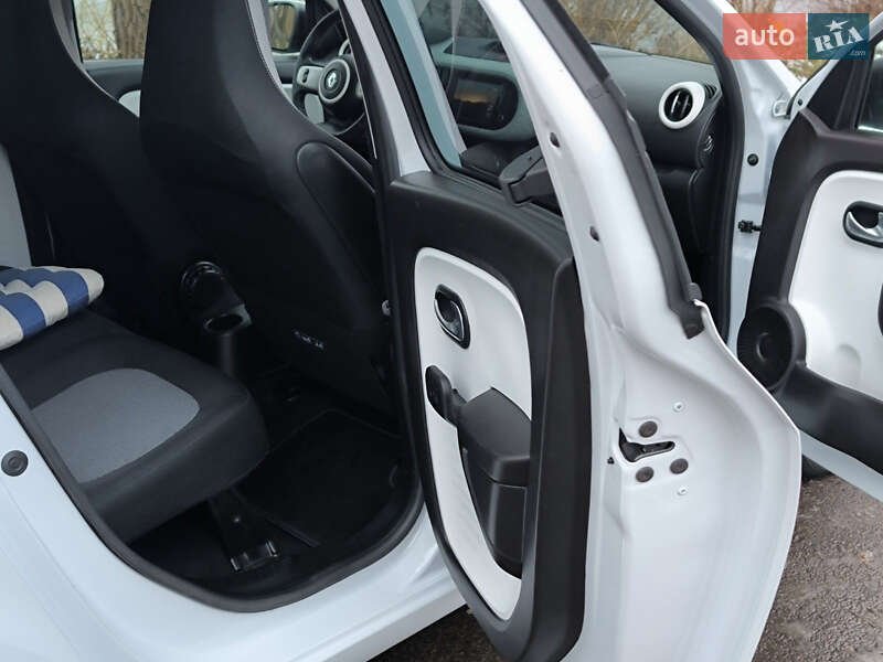 Хэтчбек Renault Twingo 2022 в Ровно