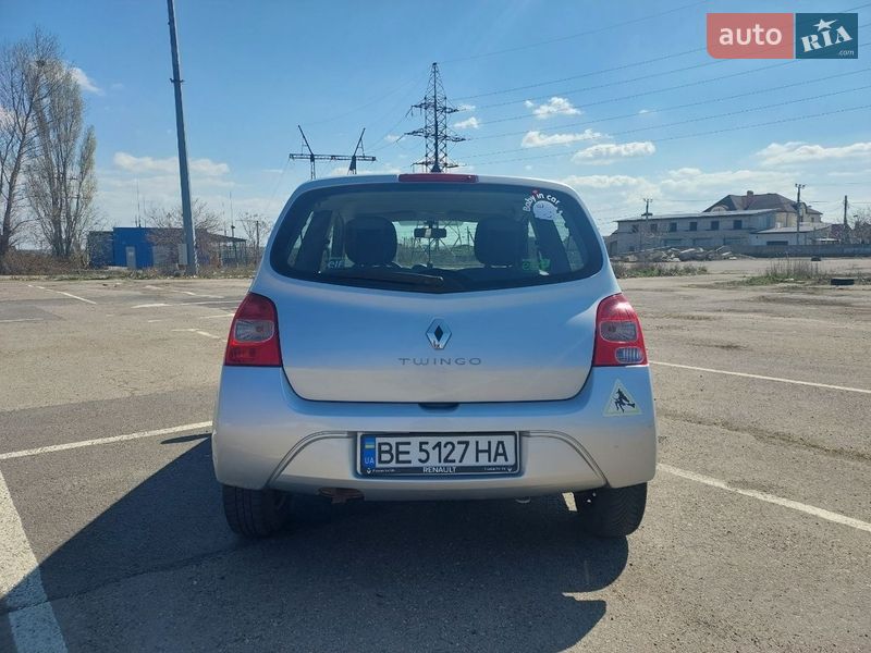 Хетчбек Renault Twingo 2011 в Миколаєві