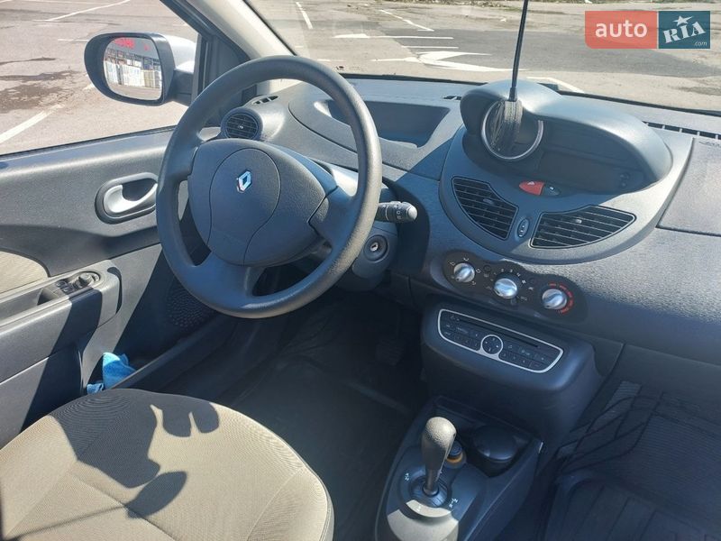 Хетчбек Renault Twingo 2011 в Миколаєві