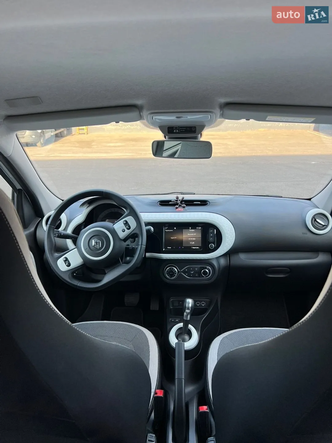 2022 Renault Twingo - мініатюра 18