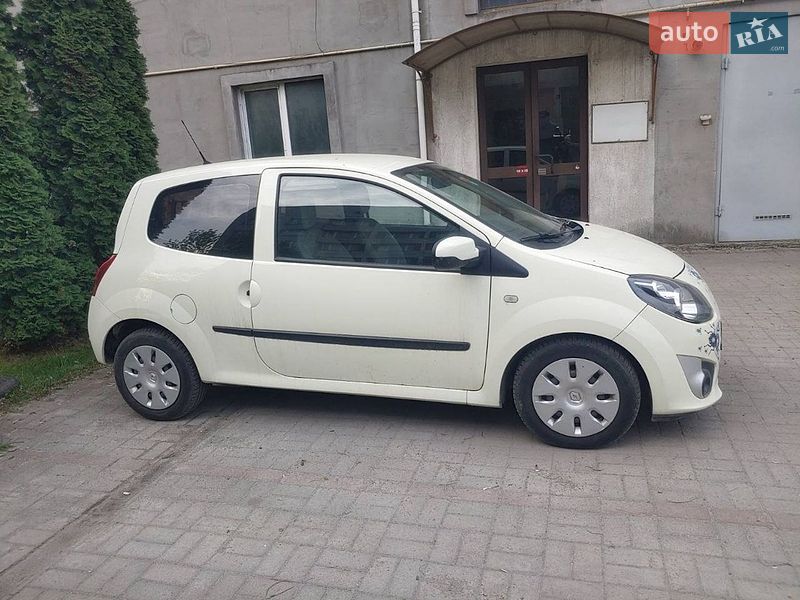 Хетчбек Renault Twingo 2011 в Рівному