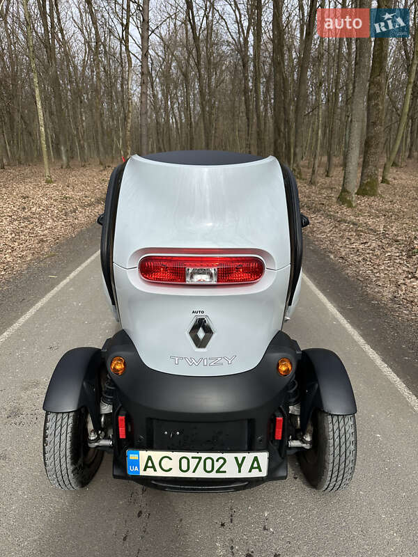 Хетчбек Renault Twizy Z.E. 2017 в Луцьку