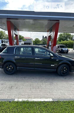 Хэтчбек Renault Vel Satis 2004 в 
