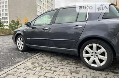 Хэтчбек Renault Vel Satis 2009 в 