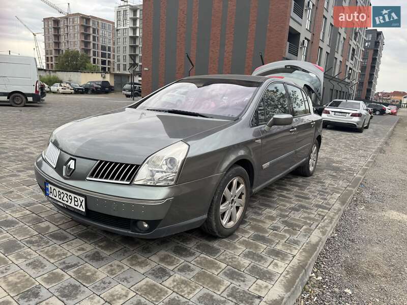 Хэтчбек Renault Vel Satis 2004 в Ужгороде