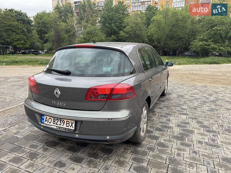 Хэтчбек Renault Vel Satis 2004 в Ужгороде