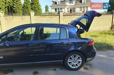 Хэтчбек Renault Vel Satis 2002 в 