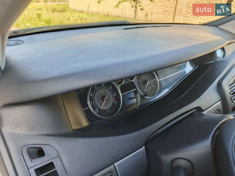 Хэтчбек Renault Vel Satis 2002 в Киеве фото 19 Хэтчбек Renault Vel Satis 2002 в Киеве