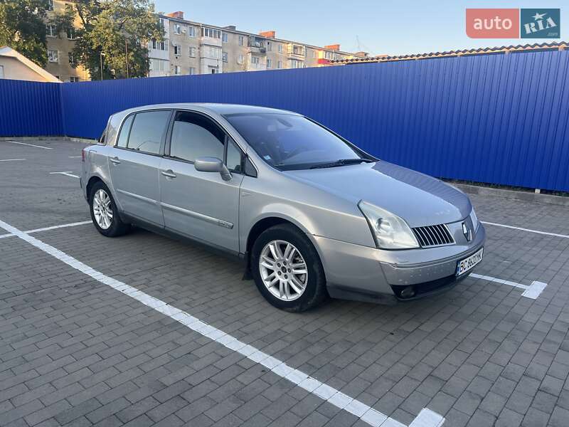 Хэтчбек Renault Vel Satis 2003 в Калуше фото 4 Хэтчбек Renault Vel Satis 2003 в Калуше