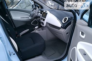 Хэтчбек Renault Zoe 2015 в Новых Санжарах