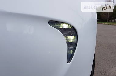 Хетчбек Renault Zoe 2013 в 