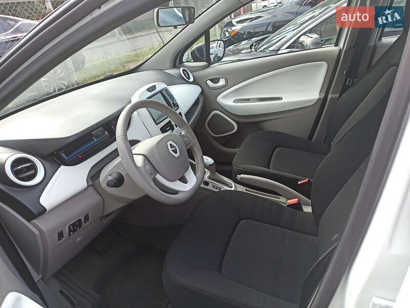Хэтчбек Renault Zoe 2018 в Киеве