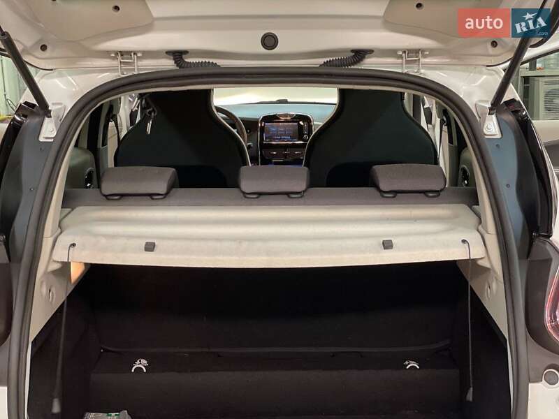 Хэтчбек Renault Zoe 2015 в Хмельницком